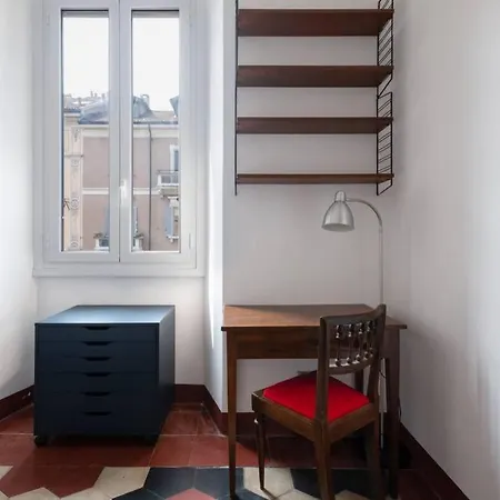 アパート Vigevano Apartment